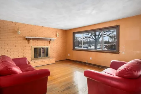 247 Asylum Road Warwick RI 02886