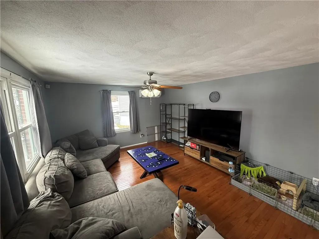 52 Cottonwood Drive Cranston RI 02921