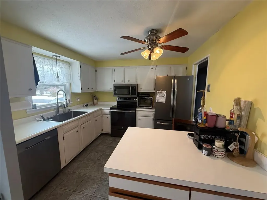 52 Cottonwood Drive Cranston RI 02921