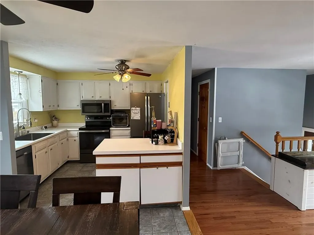 52 Cottonwood Drive Cranston RI 02921