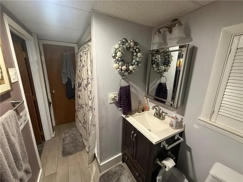 52 Cottonwood Drive Cranston RI 02921