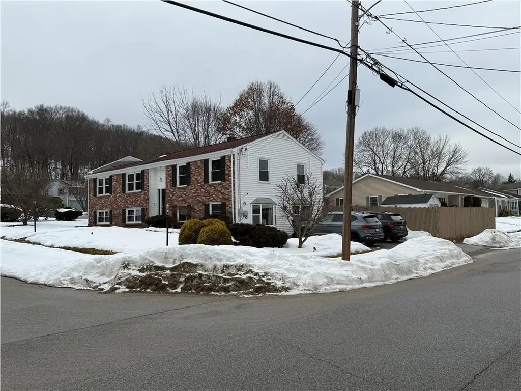 52 Cottonwood Drive Cranston RI 02921