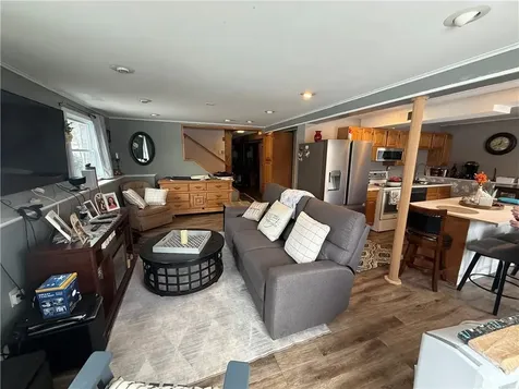 52 Cottonwood Drive Cranston RI 02921