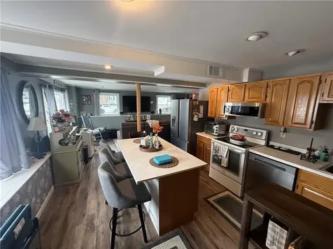 52 Cottonwood Drive Cranston RI 02921