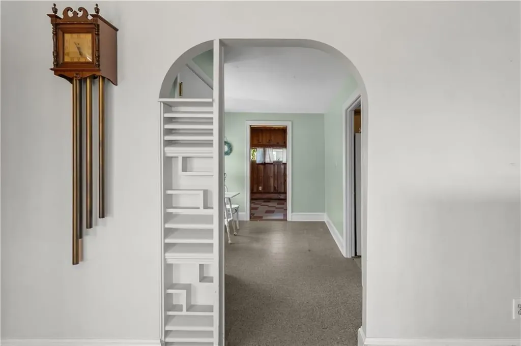 53 Green Street Portsmouth RI 02871