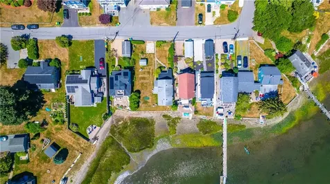 53 Green Street Portsmouth RI 02871