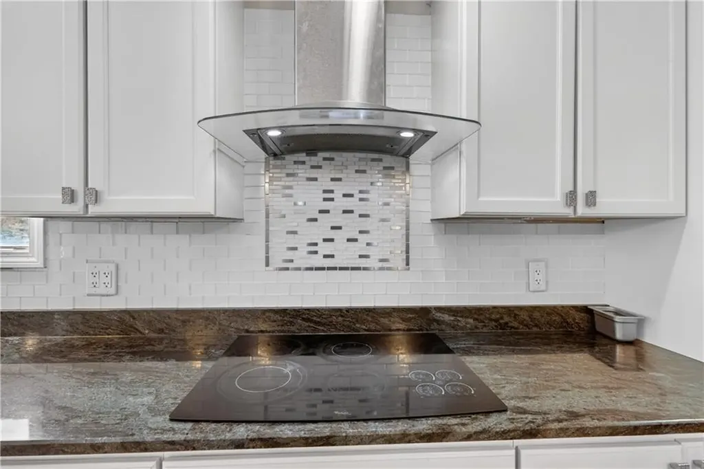 69 Talbut Road Scituate RI 02831