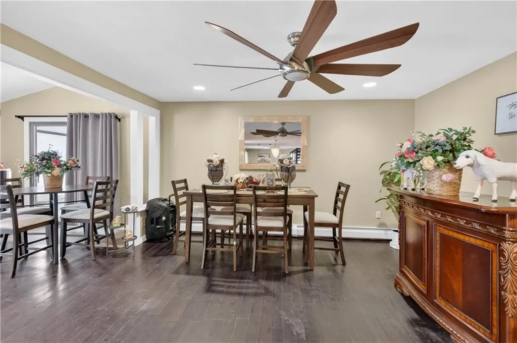 69 Talbut Road Scituate RI 02831