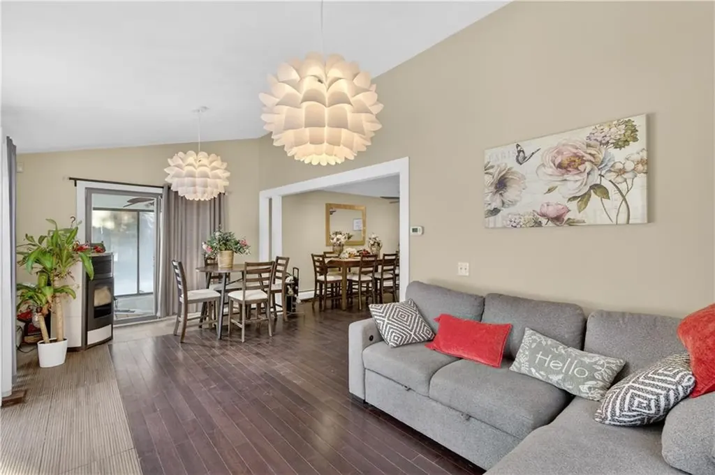 69 Talbut Road Scituate RI 02831