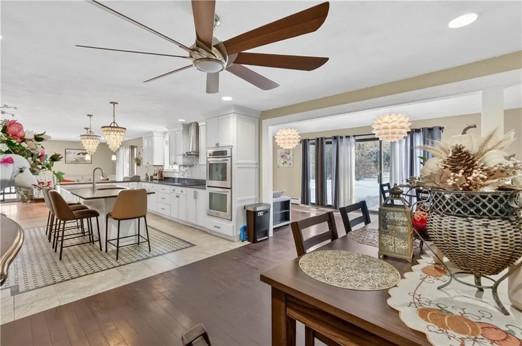 69 Talbut Road Scituate RI 02831