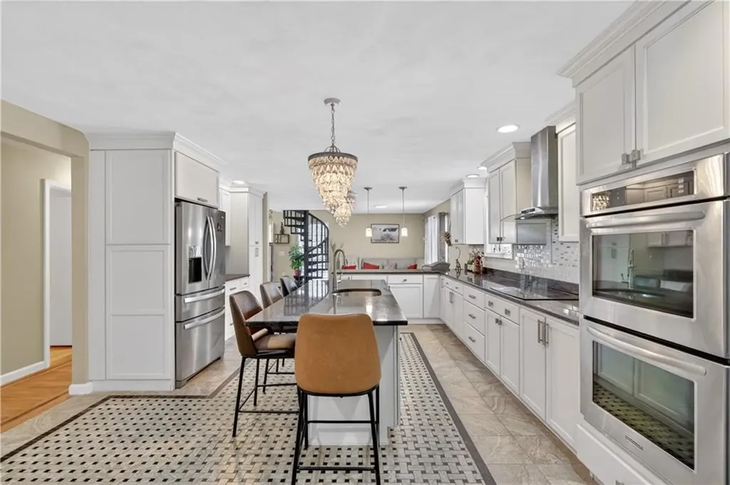 69 Talbut Road Scituate RI 02831