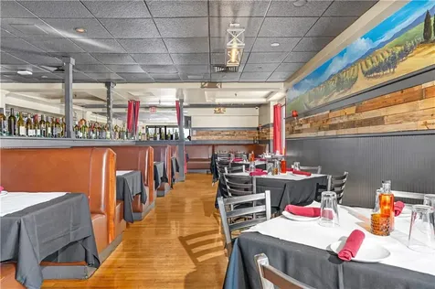2099 Post Road Warwick RI 02886