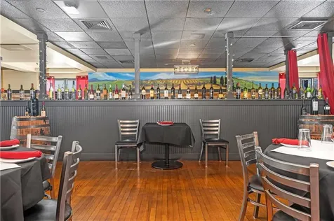 2099 Post Road Warwick RI 02886