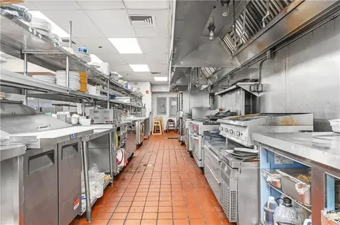 2099 Post Road Warwick RI 02886