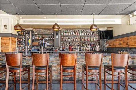 2099 Post Road Warwick RI 02886