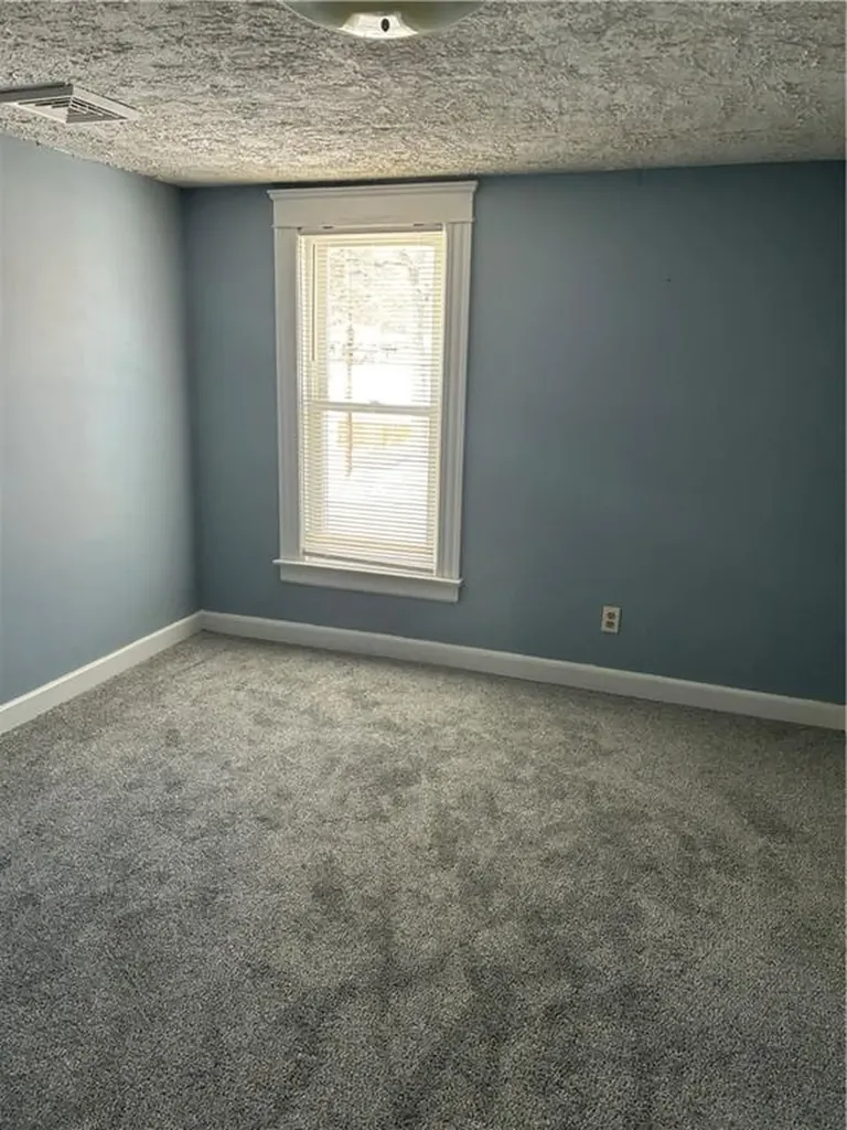 1014 Victory Highway North Smithfield RI 02896