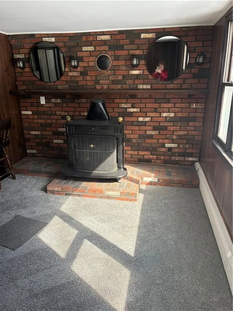 1014 Victory Highway North Smithfield RI 02896