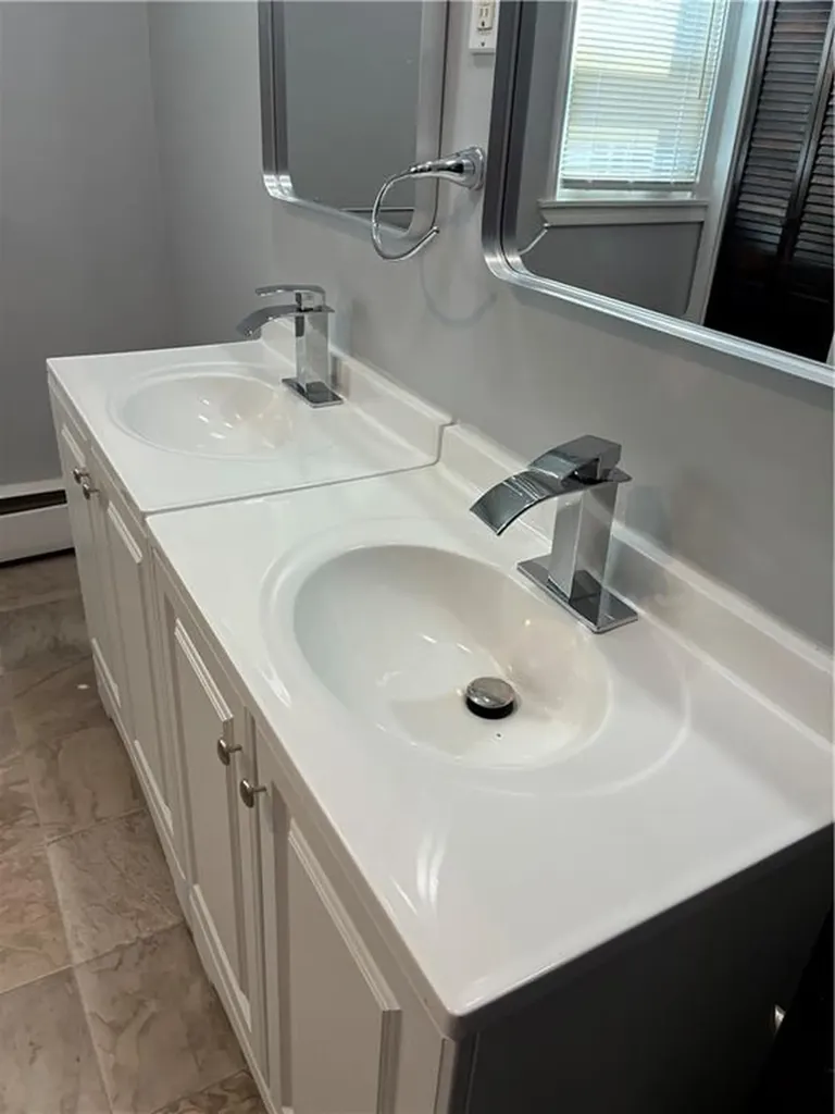 1014 Victory Highway North Smithfield RI 02896