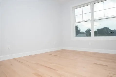 49 Recess Lane Warwick RI 02889