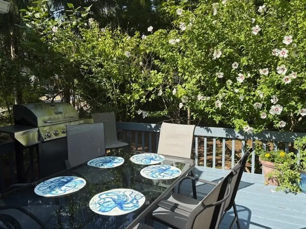 46 Bowden Avenue Barrington RI 02806