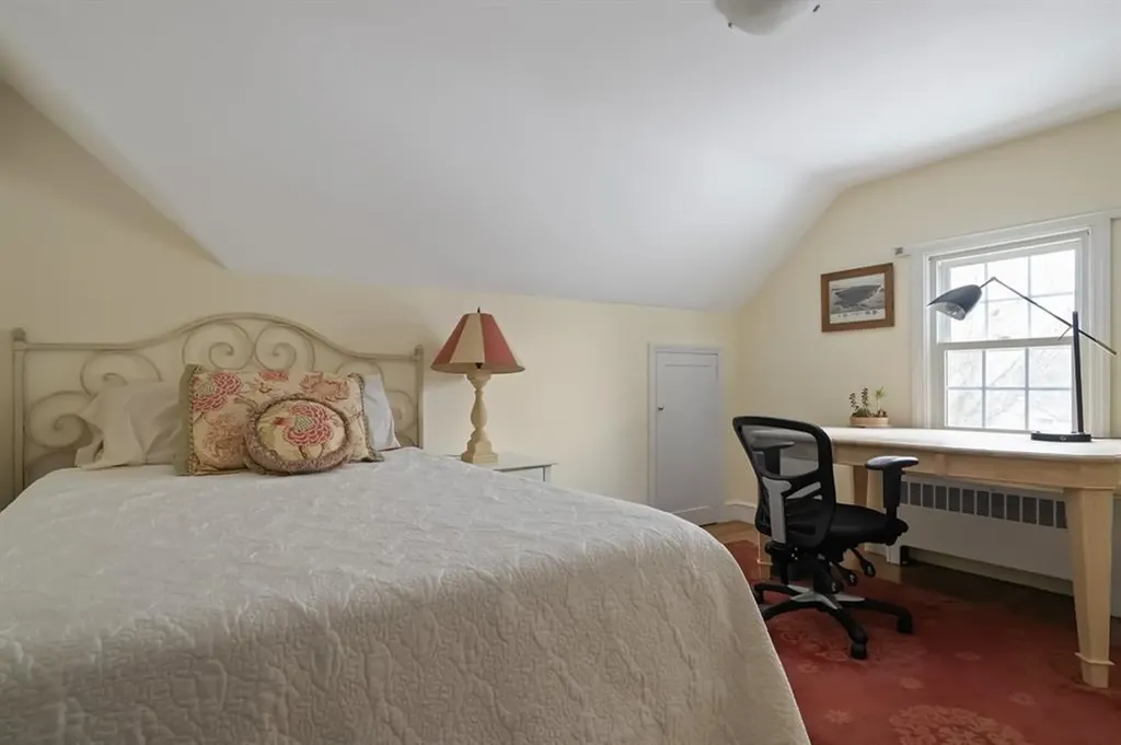 46 Bowden Avenue Barrington RI 02806