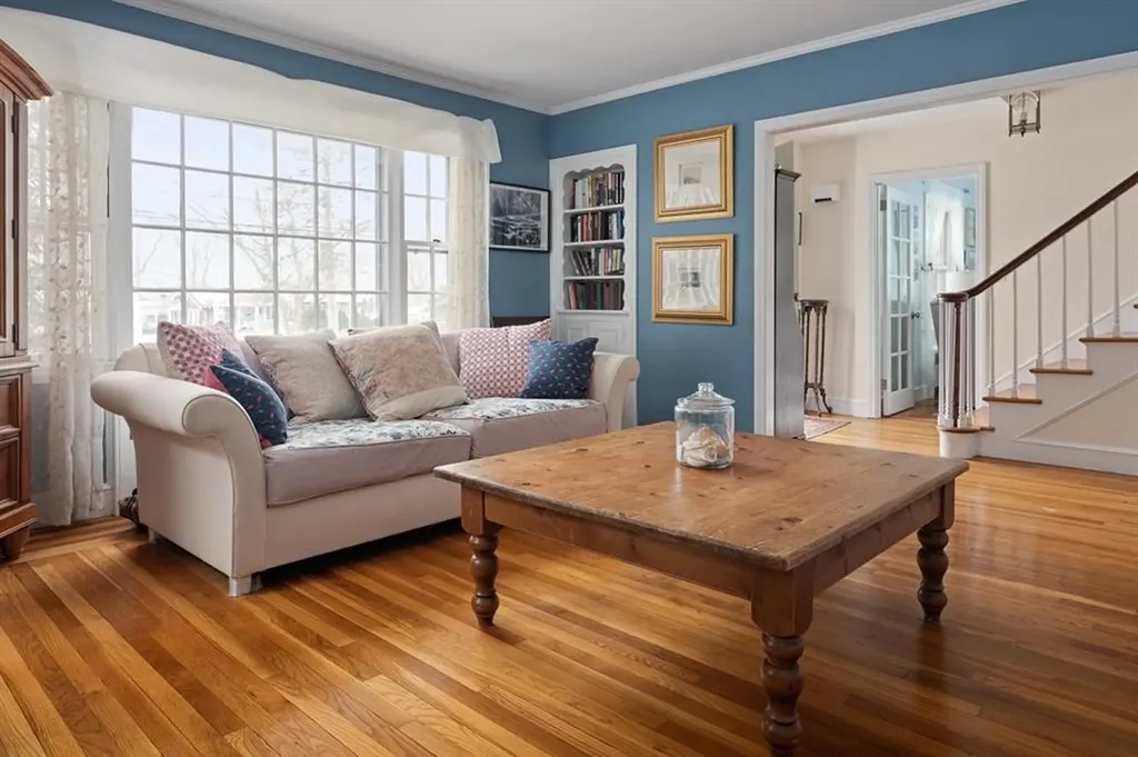 46 Bowden Avenue Barrington RI 02806