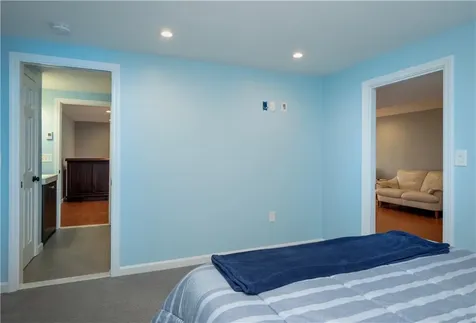 75 Prospect Lane Portsmouth RI 02871