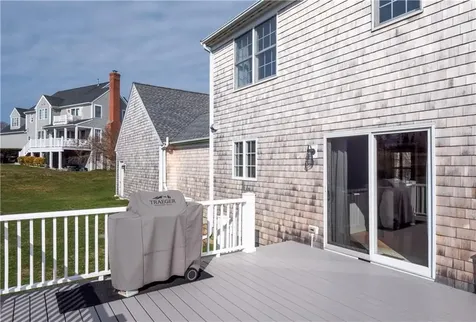 75 Prospect Lane Portsmouth RI 02871