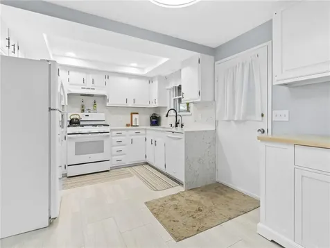 1082 Hancock Street Fall River MA 02721