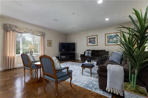 136 White Birch Circle Scituate RI 02831