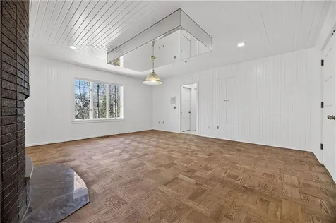 136 White Birch Circle Scituate RI 02831