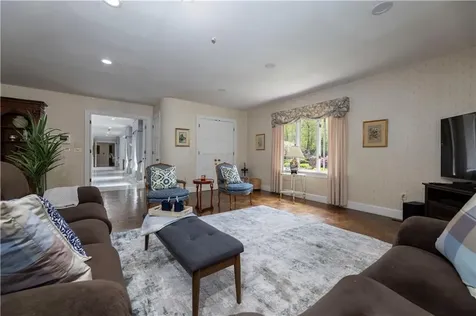 136 White Birch Circle Scituate RI 02831