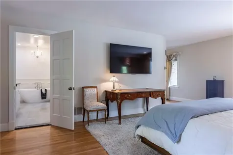 136 White Birch Circle Scituate RI 02831