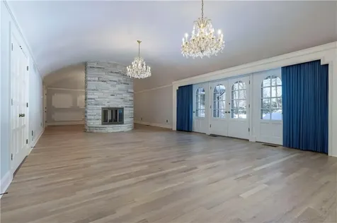 136 White Birch Circle Scituate RI 02831