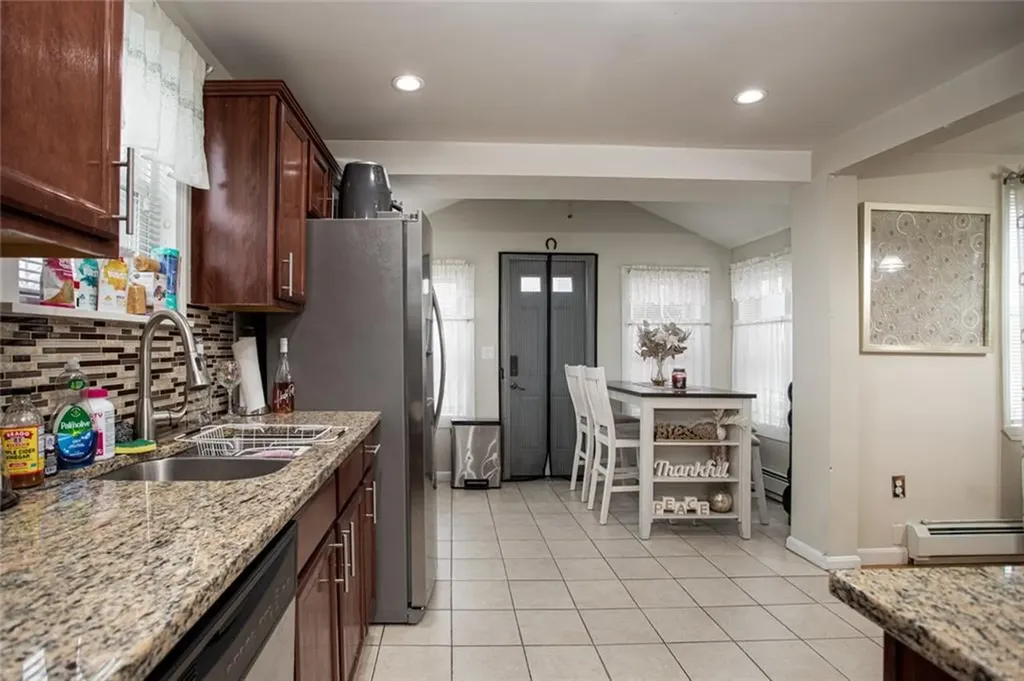45 Tappan Street Providence RI 02908