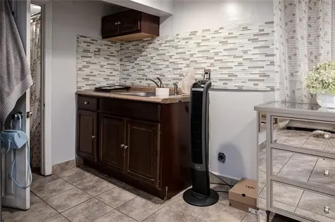 45 Tappan Street Providence RI 02908