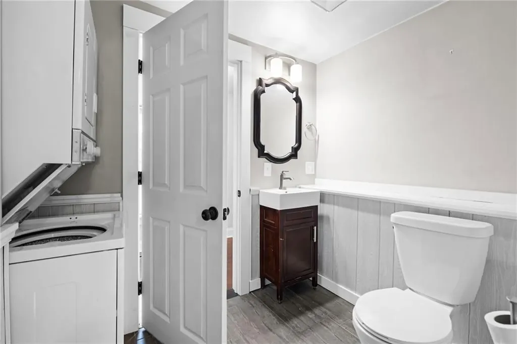 32 Pilgrim Avenue Coventry RI 02816