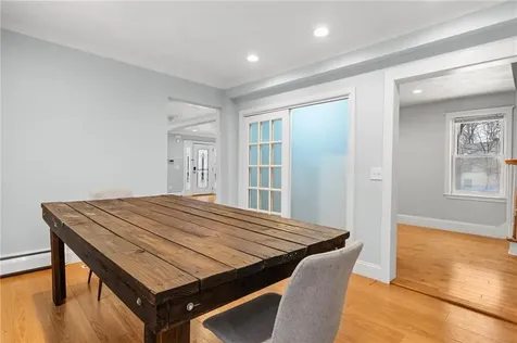 32 Pilgrim Avenue Coventry RI 02816