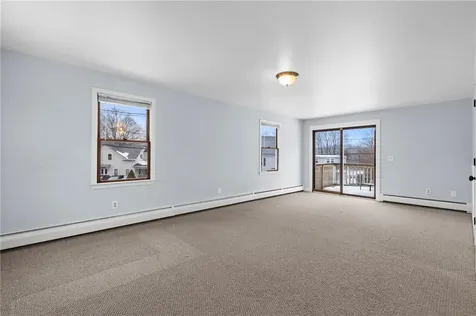 32 Pilgrim Avenue Coventry RI 02816