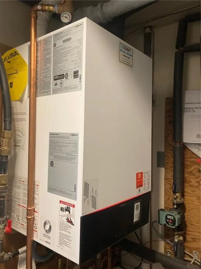 29 Mount Hygeia Road Foster RI 02825