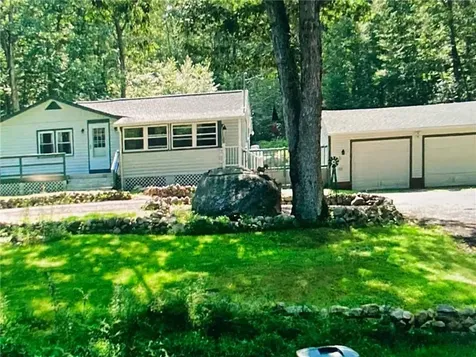 29 Mount Hygeia Road Foster RI 02825