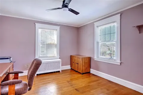 42 Mountain Avenue East Providence RI 02915