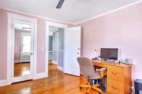 42 Mountain Avenue East Providence RI 02915