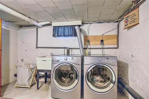 42 Mountain Avenue East Providence RI 02915