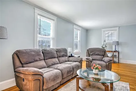 42 Mountain Avenue East Providence RI 02915