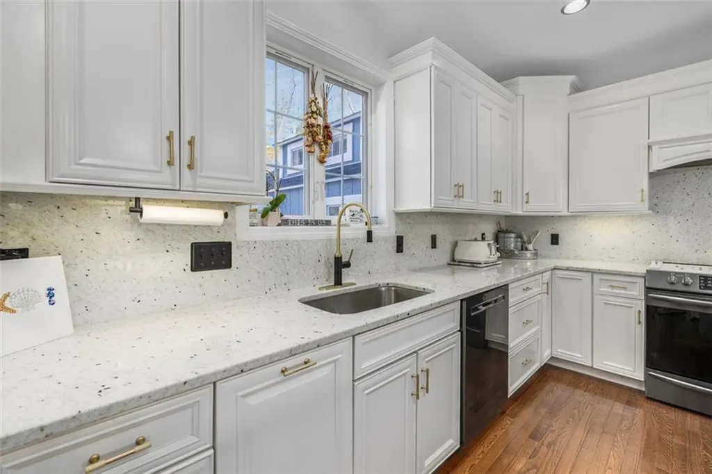 15 Bourque Road Cumberland RI 02864