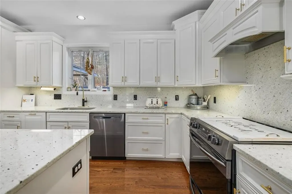 15 Bourque Road Cumberland RI 02864