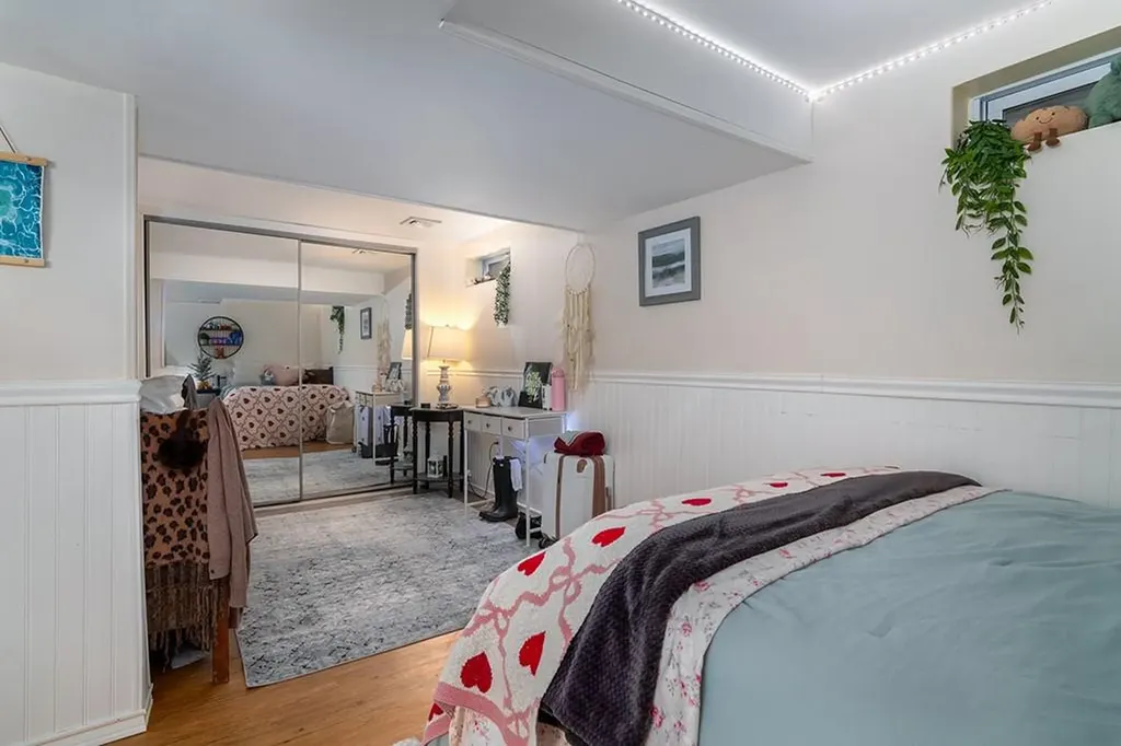 5 Wayland Trail Narragansett RI 02882