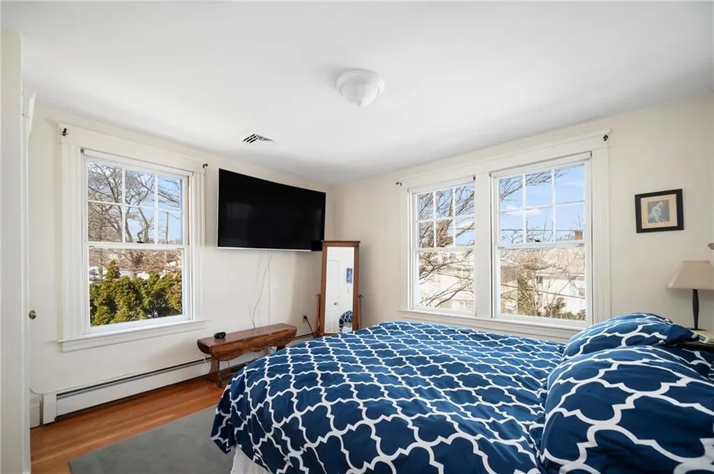 51 Wilcox Avenue Pawtucket RI 02860