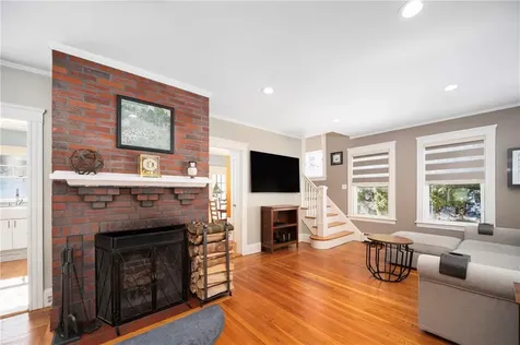 51 Wilcox Avenue Pawtucket RI 02860